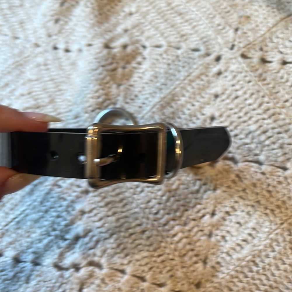 Rubber(?) ring collar - Picture 3 of 3